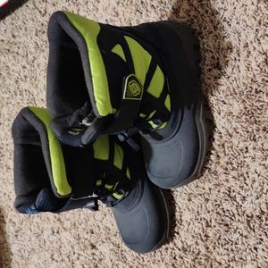 Skechers snow boots, size 1